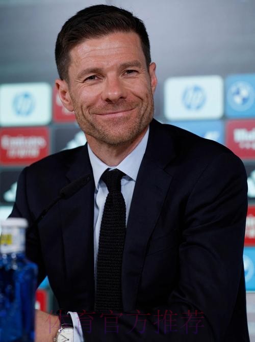 阿隆索是皇马队史第2位执教前6场西甲全胜的主帅